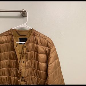 Everlane The ReNew Channeled Liner